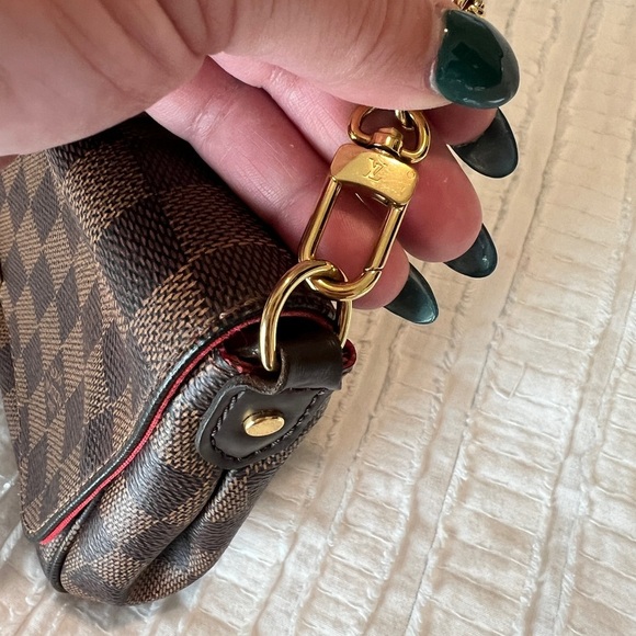 $1299 🅿️🅿️ - Authentic Louis Vuitton Favorite MM - Picture 7 of 13